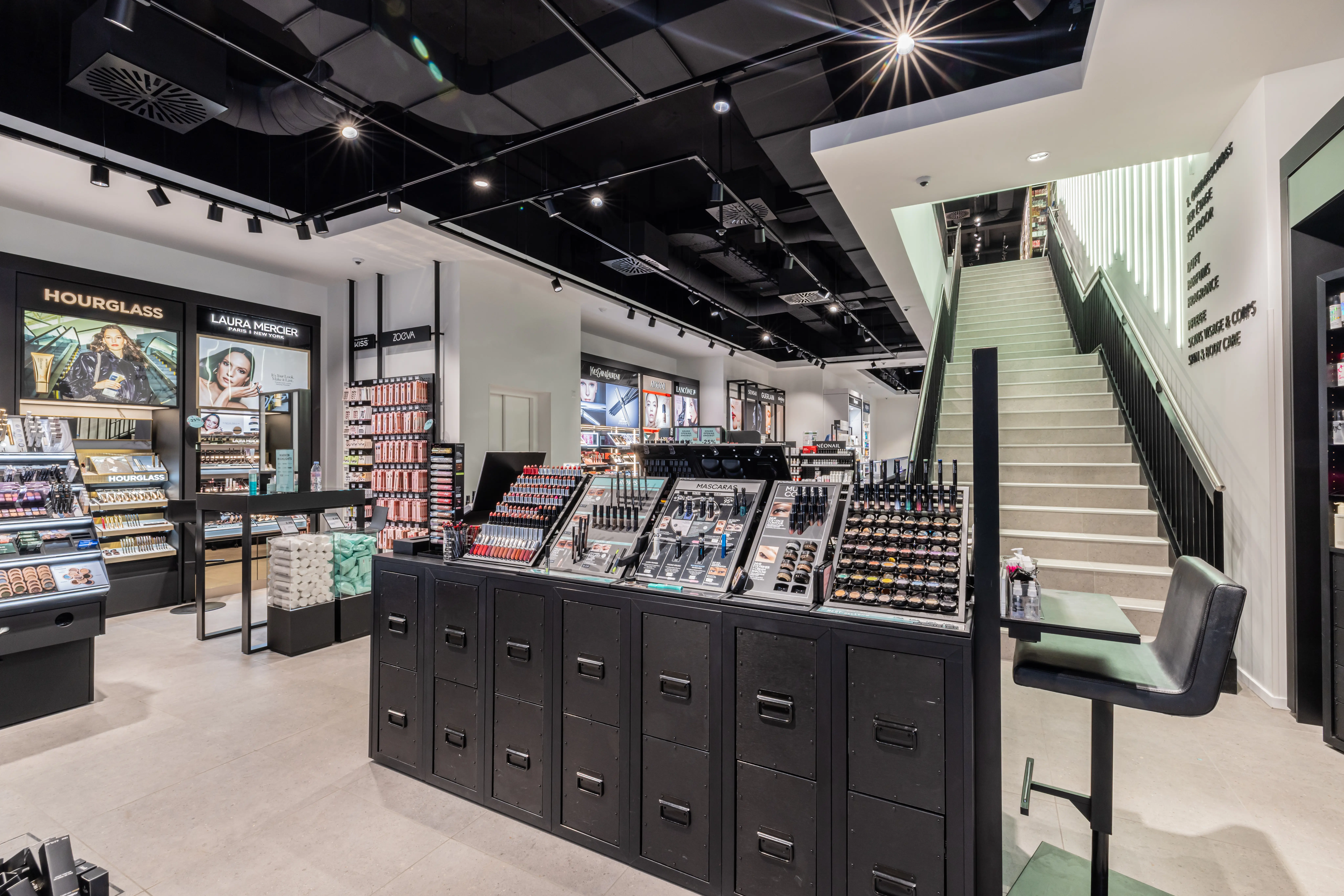 Douglas Basel Innenbereich